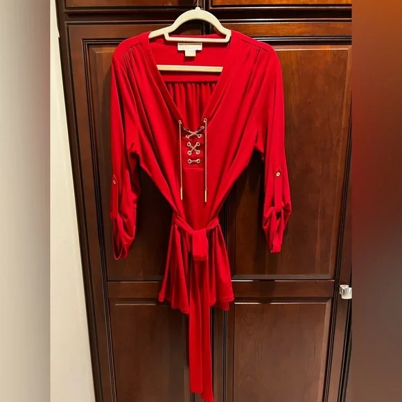 Michael Kors Red/Gold Tie Front Tunic - 1X - Picture 1 of 6
